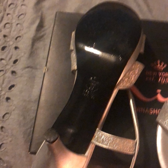 Nina dress shoes - Picture 2 of 3